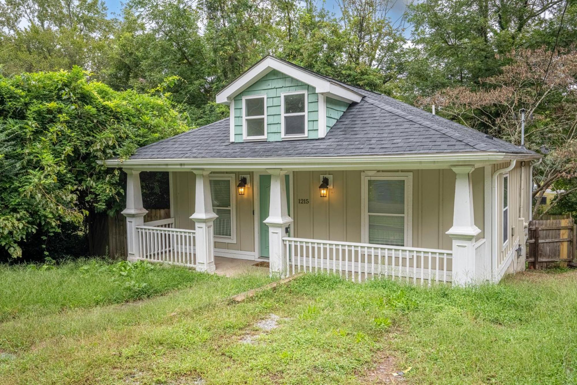 Charming 2Br Bungalow 4 Minutes To Duke University Durham Exterior foto