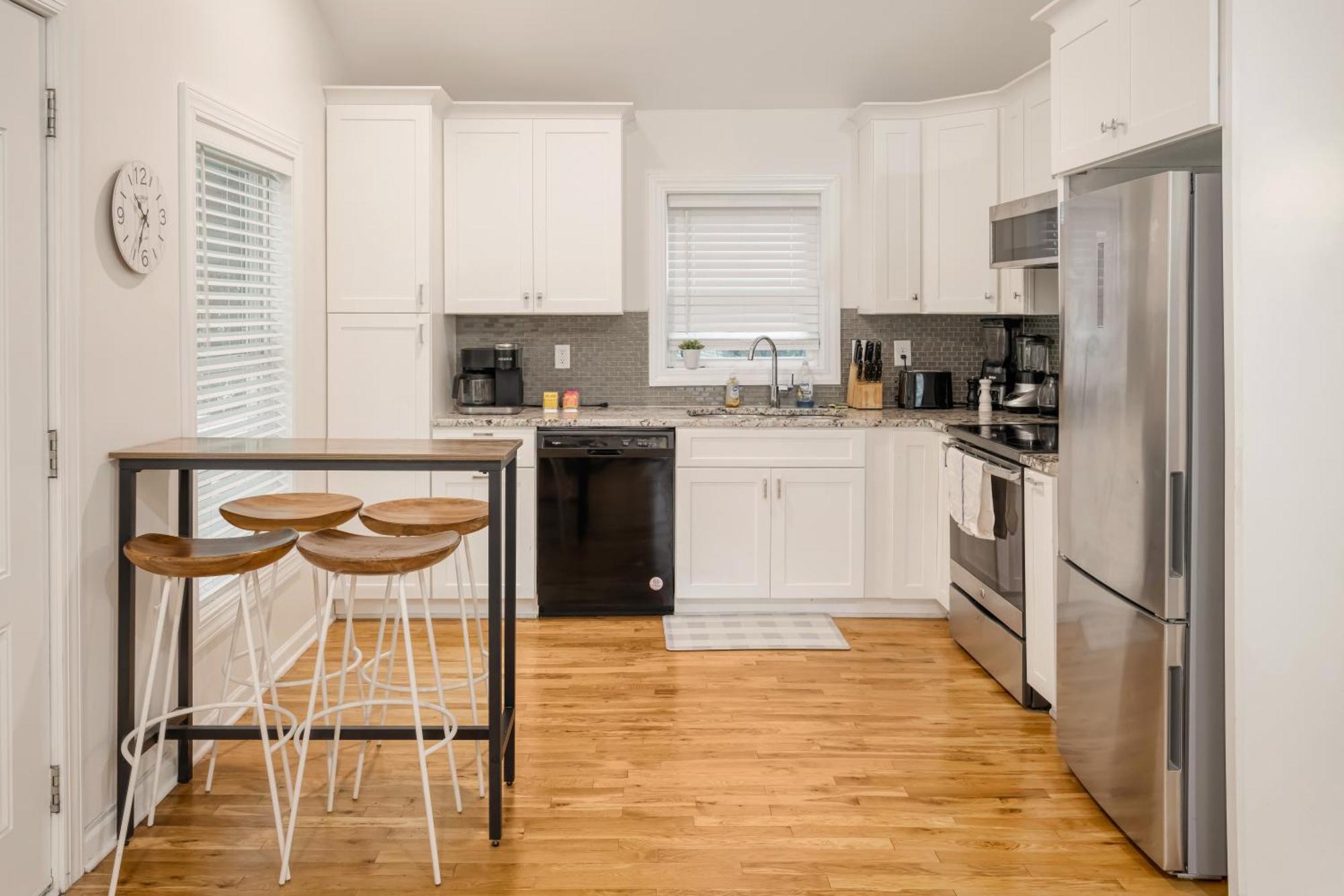 Charming 2Br Bungalow 4 Minutes To Duke University Durham Exterior foto